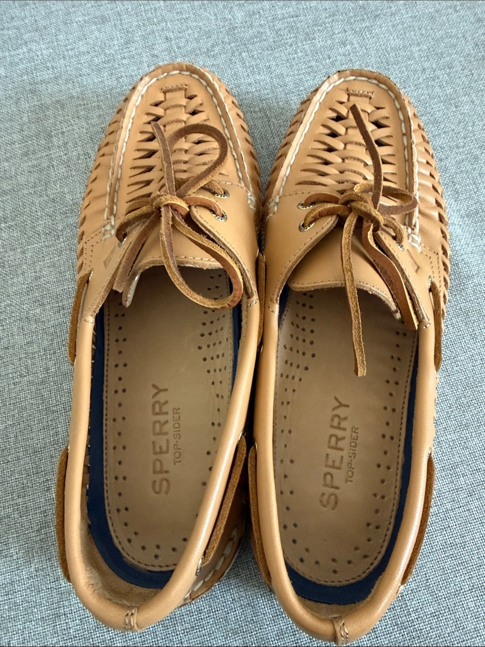 Sperry Women's eye woven boat shoes Tan Woven Leather Loafers with Navy Insole - Picture 2 of 10